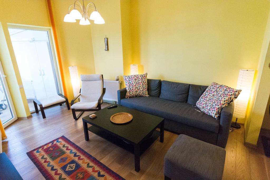 Rooftop Terrace Apartment Bukarest Exterior foto