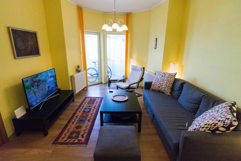 Rooftop Terrace Apartment Bukarest Exterior foto