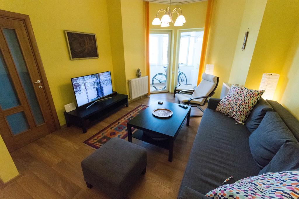 Rooftop Terrace Apartment Bukarest Exterior foto